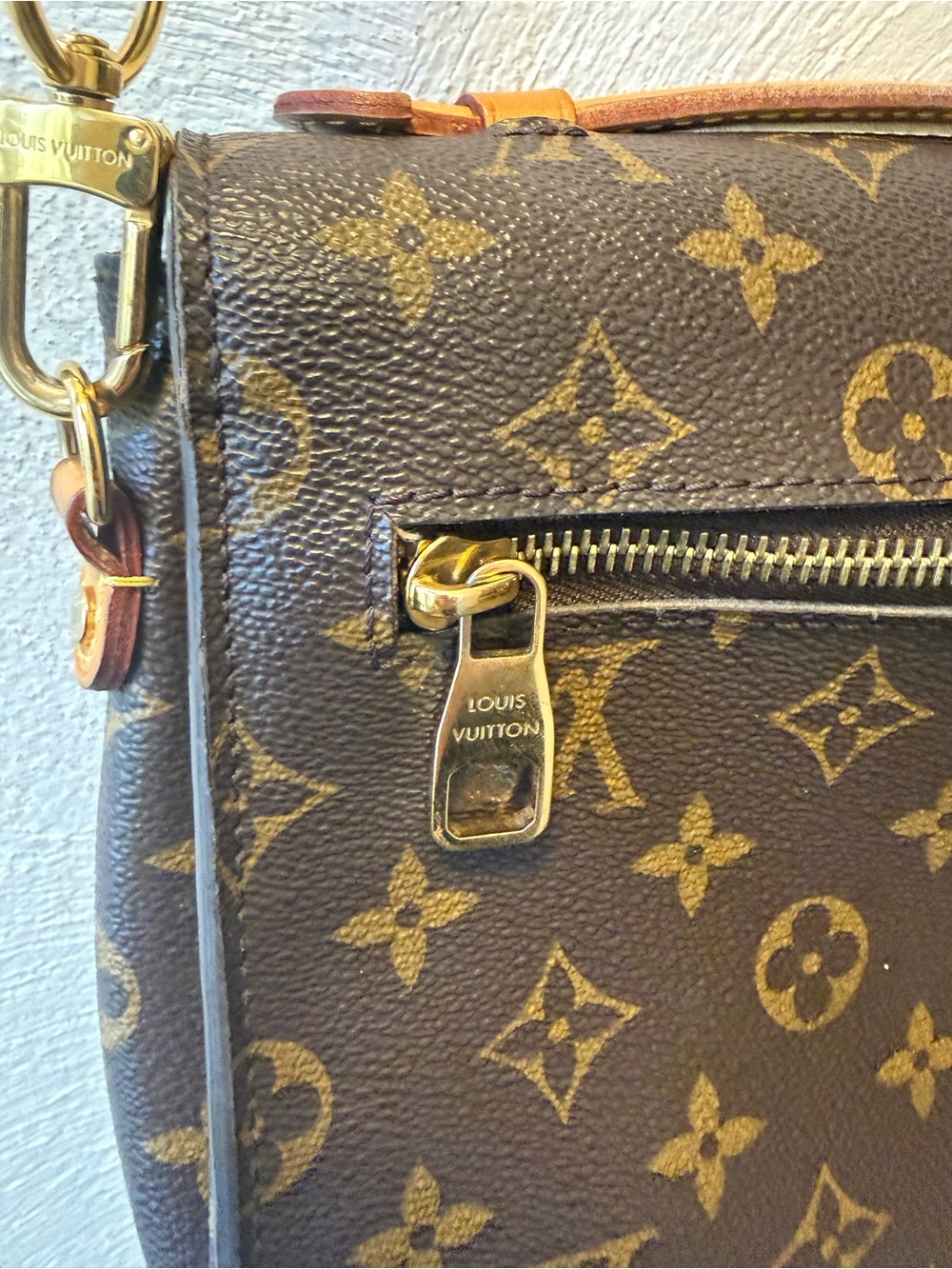 Authentic Louis Vuitton Monogram Pochette Métis Crossbody Shoulder Bag - Picture 10 of 11
